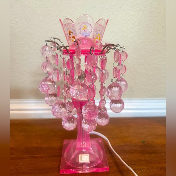 Vintage Disney Princess Pink Crystal Chandelier Table Lamp, Bell, cinderella etc - Picture 1 of 7